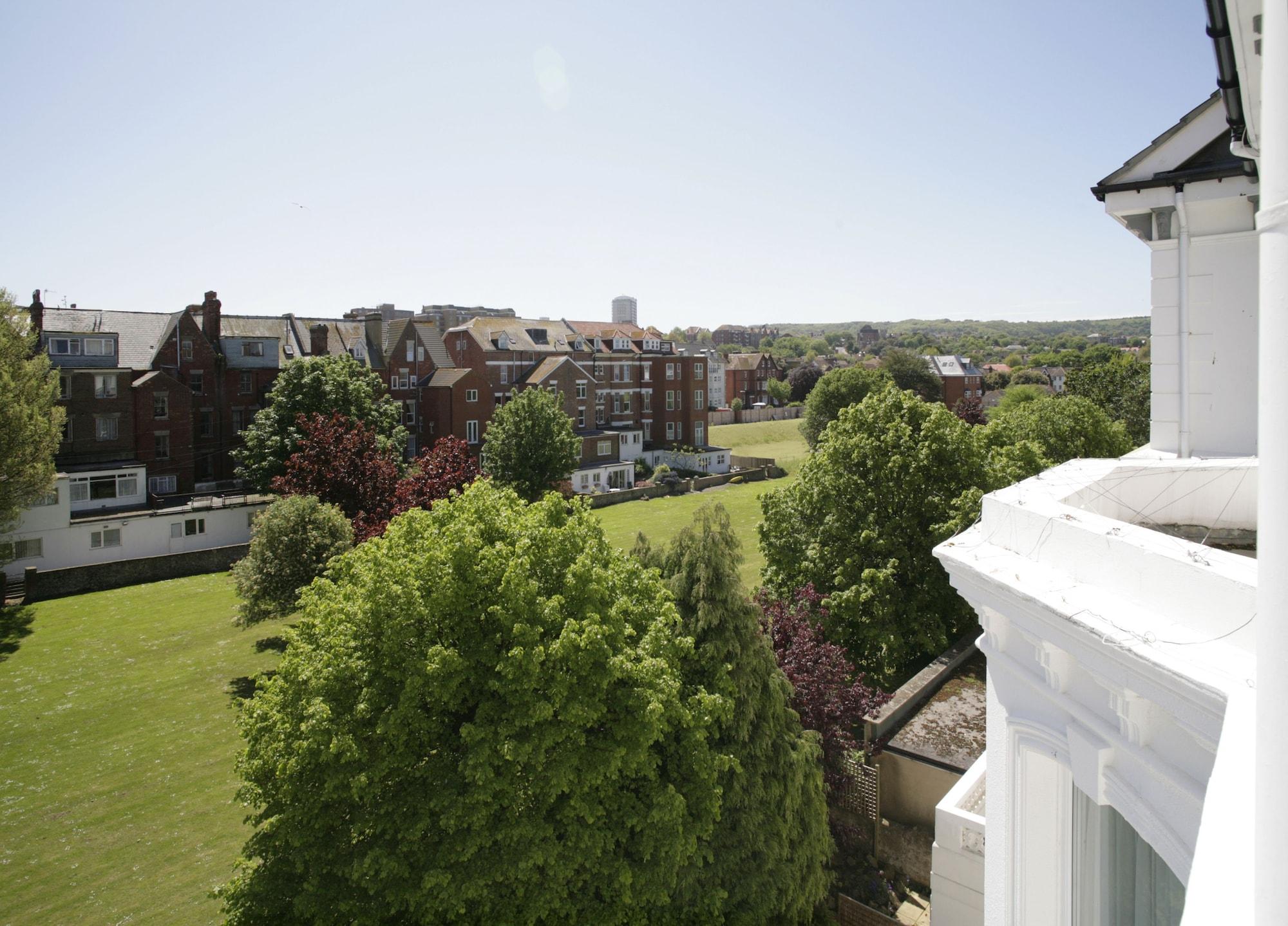 Devonshire Park Hotel Eastbourne Dış mekan fotoğraf