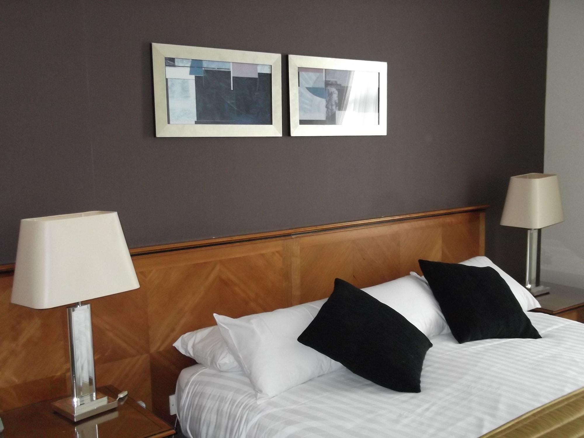 Devonshire Park Hotel Eastbourne Dış mekan fotoğraf
