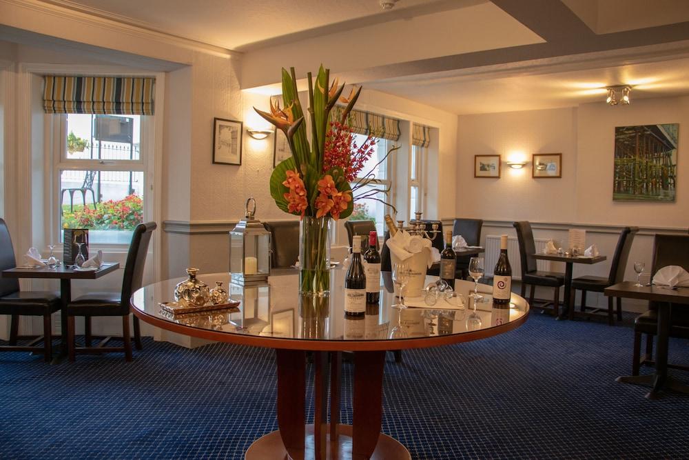 Devonshire Park Hotel Eastbourne Dış mekan fotoğraf