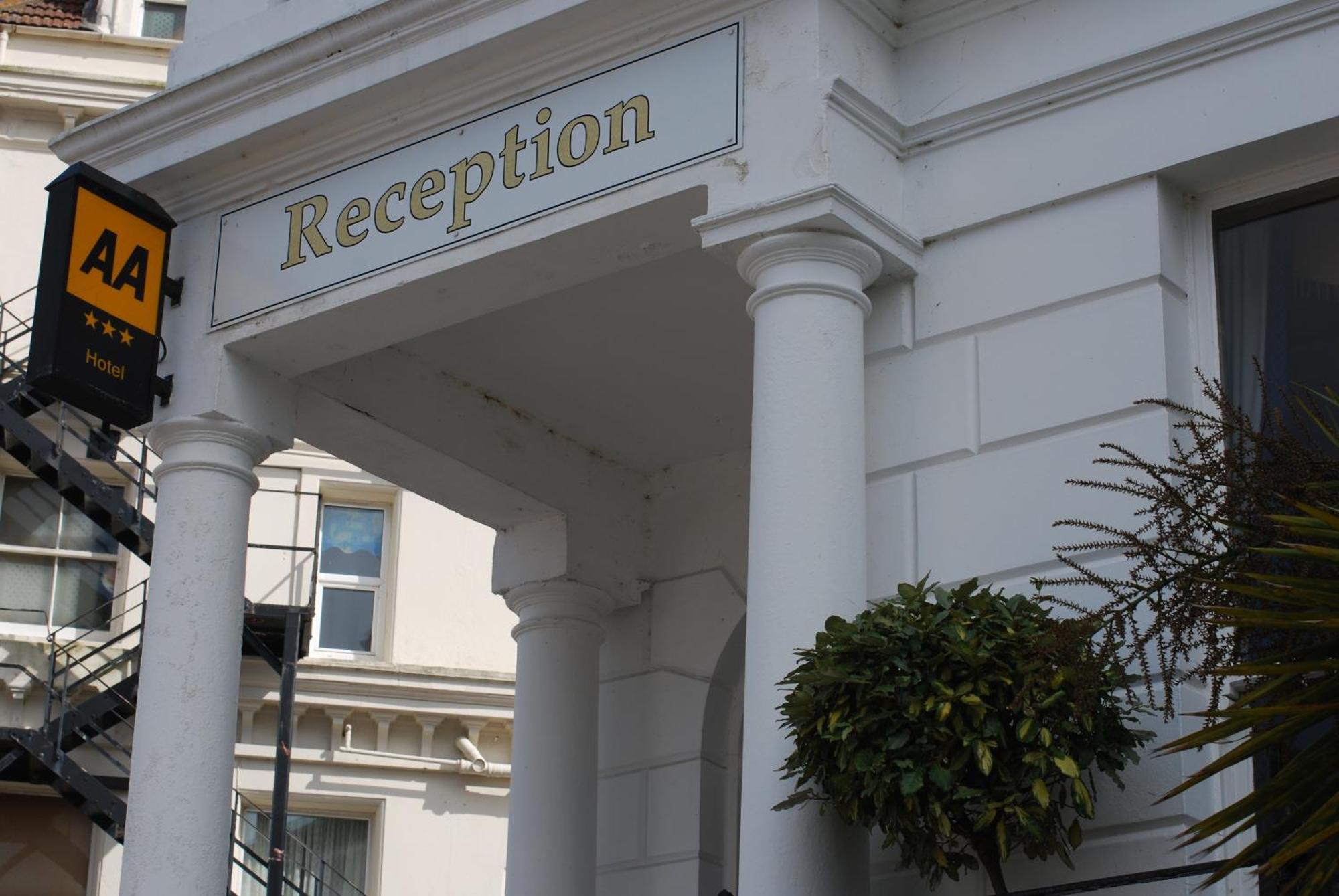 Devonshire Park Hotel Eastbourne Dış mekan fotoğraf