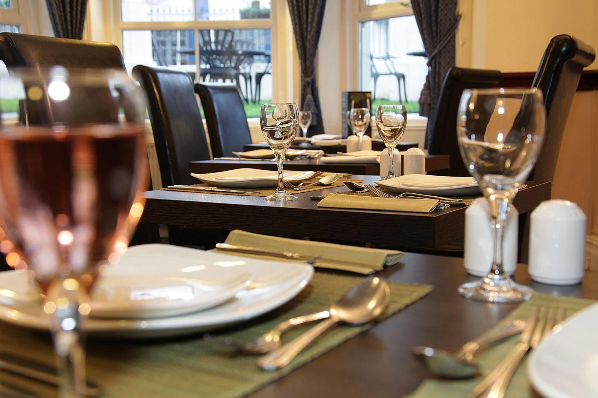 Devonshire Park Hotel Eastbourne Dış mekan fotoğraf